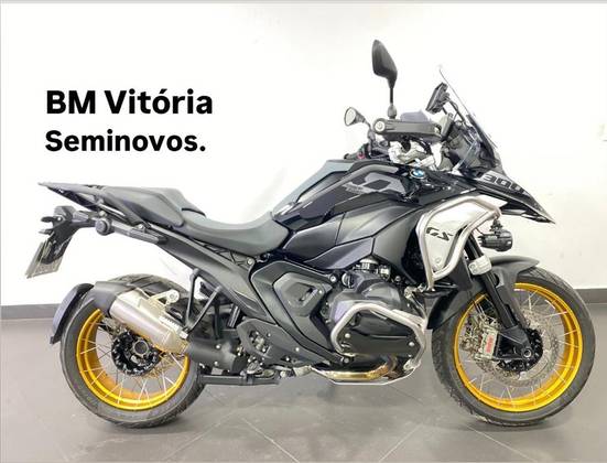 BMW R 1300 GS TRIPLE BLACK 